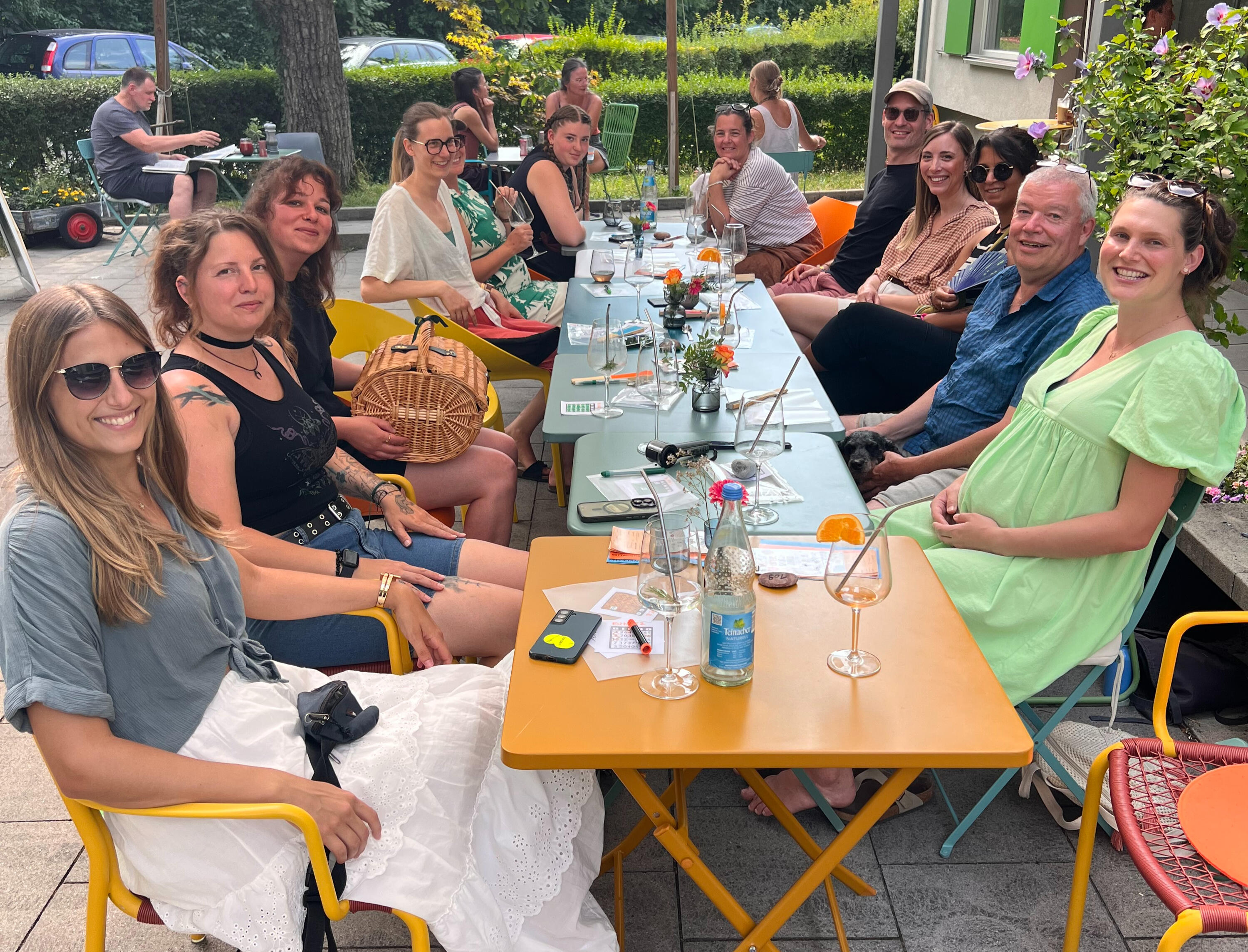 Coffee, Spritz & Bingo VIVI Karlsruhe Rückblick Coffee, Spritz & Bingo VIVI Karlsruhe Rückblick Gruppenbild